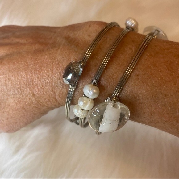 Set of 3 bangle bracelets measures 2.75". Each have different embellishments - Picture 1 of 7